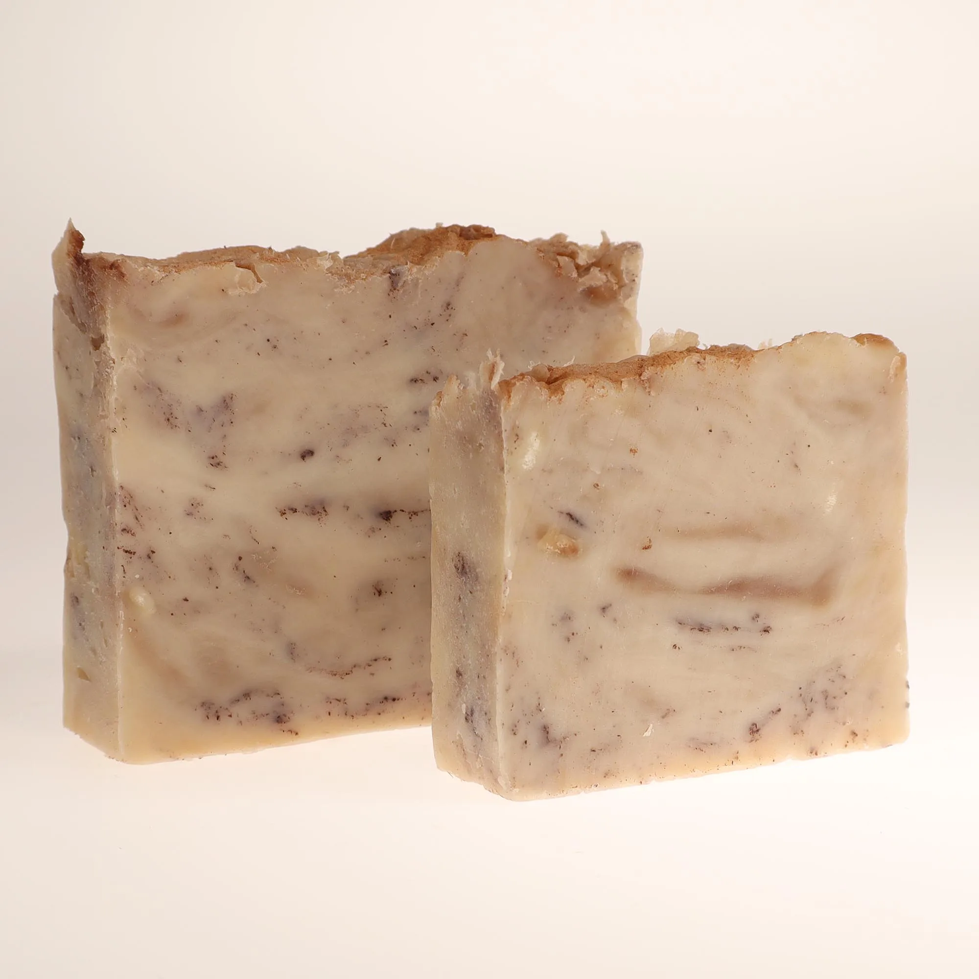 YumNaturals Cinnamon Vanilla Cookie Dough Hot Press Artisan Soap both 2K72